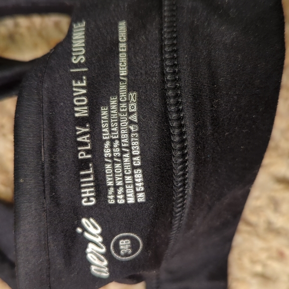 Aerie Sunnie Sports Bra - Picture 5 of 5